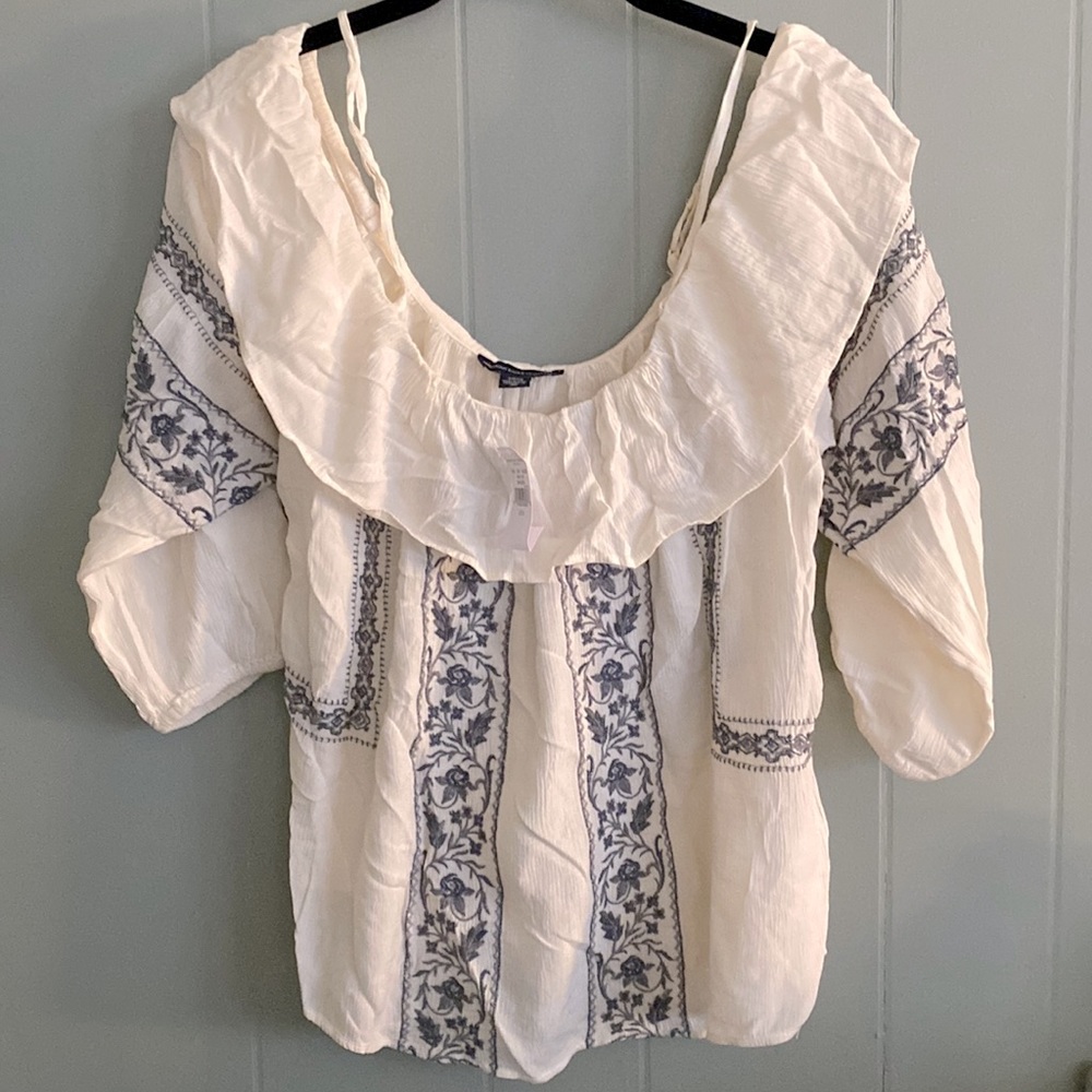 AE blouse top with floral design